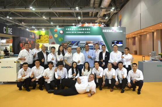 9月5日至7日，為期3天的“香港亞洲國際水果蔬菜展覽會”在香港亞洲國際博覽館隆重舉行。作為亞洲最大、也是唯一面向新鮮水果蔬菜的專業展會，“香港亞洲國際果蔬展”歷經多年發展，已成為世界果蔬行業的頂級盛會之一。參加本屆展會的都是來自全球領軍生鮮果蔬企業的行業領袖和精英，許多國家企業巨頭亮相果蔬展，參觀人數也